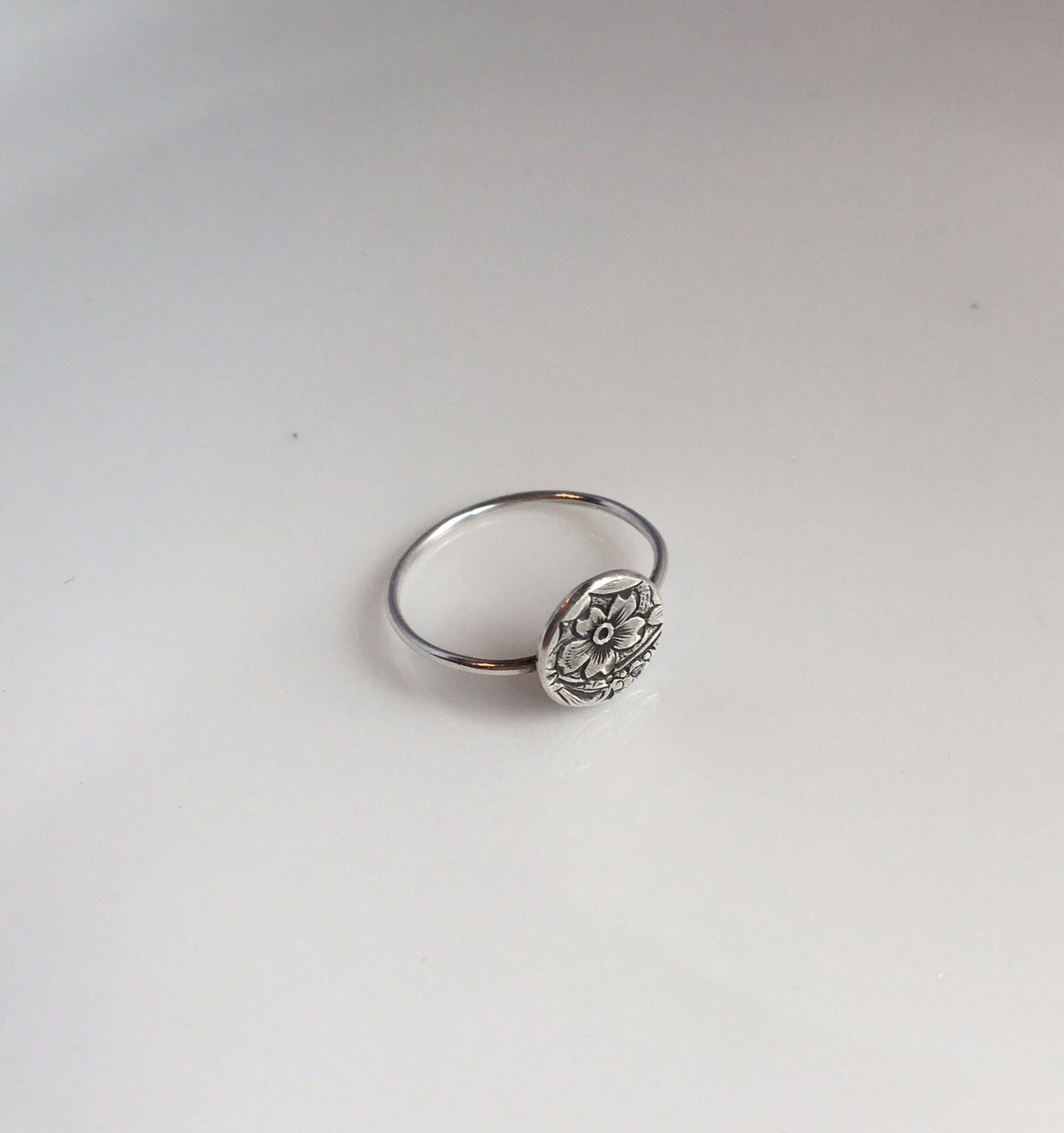 Sterling Silver Ring, Stacking Ring Flower, Nature Jewelry, Thin Dainty Floral Engraved Ring