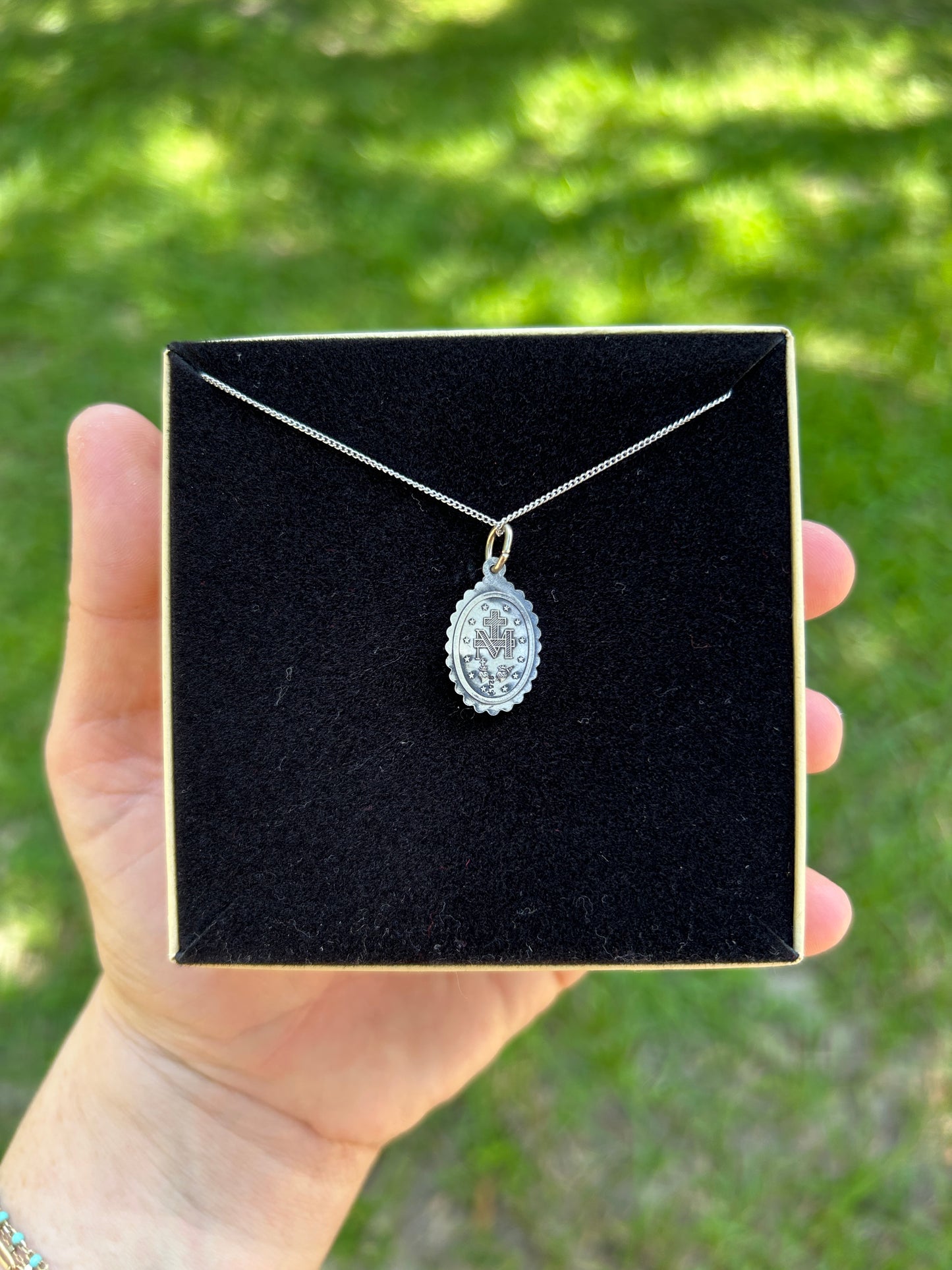 Scalloped Miraculous Medal